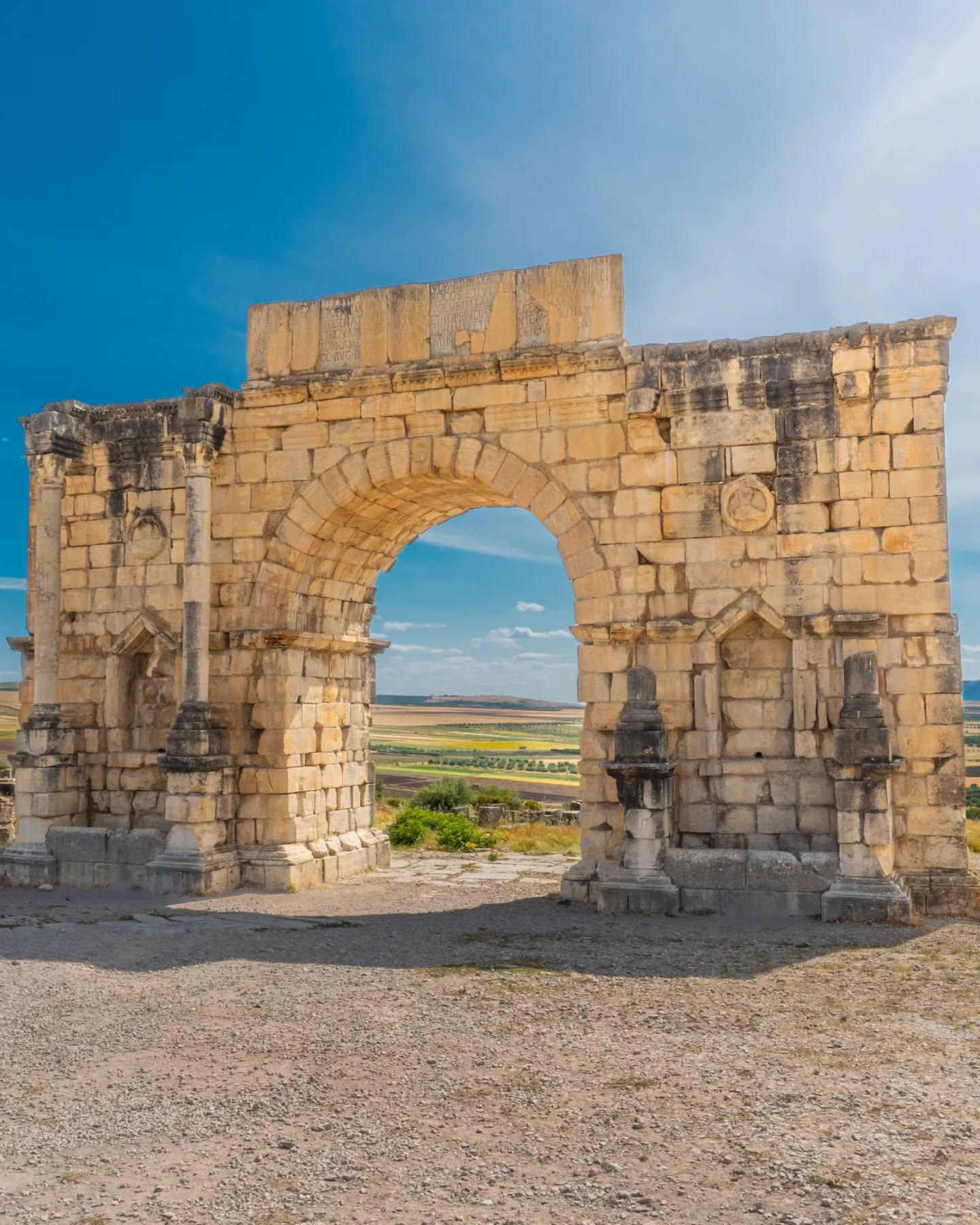 Volubilis, this roman ruins city is one of the best-preserved Roman ruins in Morocco. It was founded around the 3rd cent…